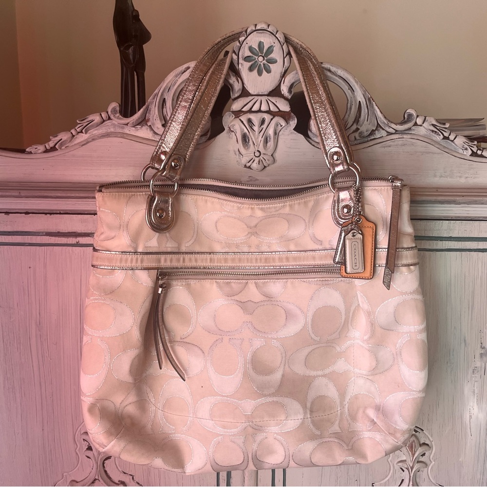 Coach Beige Signature Shoulder Bag